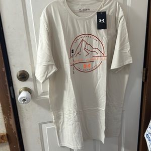 UNDER ARMOUR MEN’S GRAPHIC TEE: STONE: NWT: SZ 3XLT